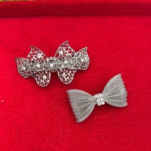 Elegant Silver Bow Hair Clips Set
